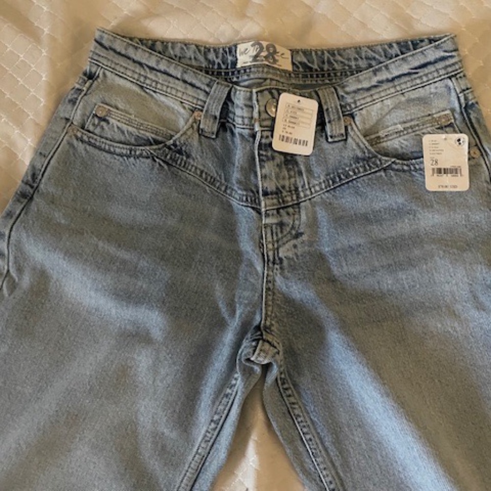 Free People Women's Shelby Boyfriend Jeans